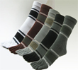 Men's quarter toe socks striped