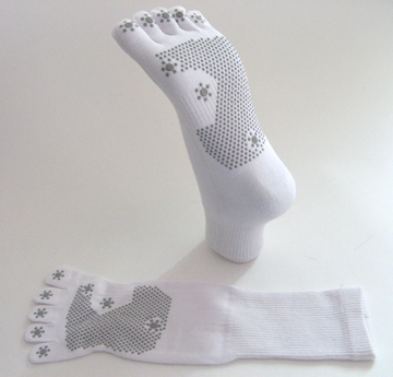 yoga toe socks with non slip sole other views